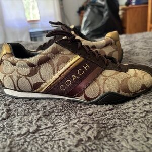Coach Women’s Jayme Signature Sneakers Brown Lace Up Size 5M